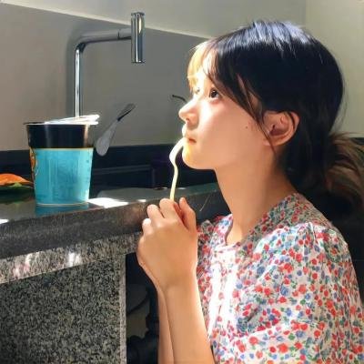 红爪子